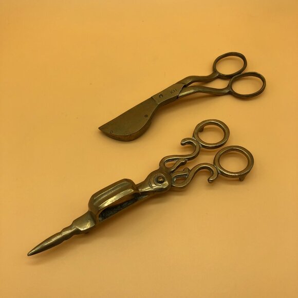 Vintage candle wick trimmers brass scissors - 0020OZ 0020P4 - Picture 2 of 2